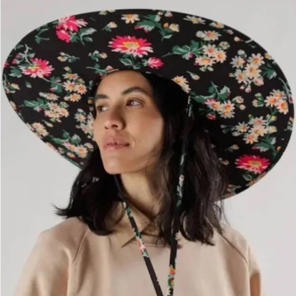 Baggu x Laura Ashley Packable Sunhat NWOT
